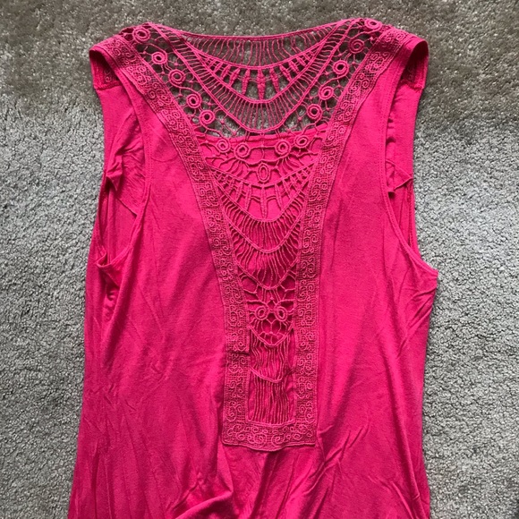 Pink top - Picture 7 of 8